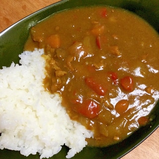 【カレー】パプリカ入り☆ゴールデンカレー